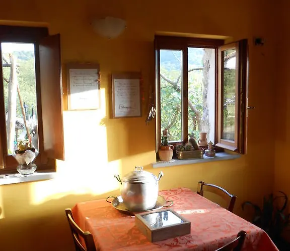 Azienda Agrituristica Risveglio Naturale Varese Ligure